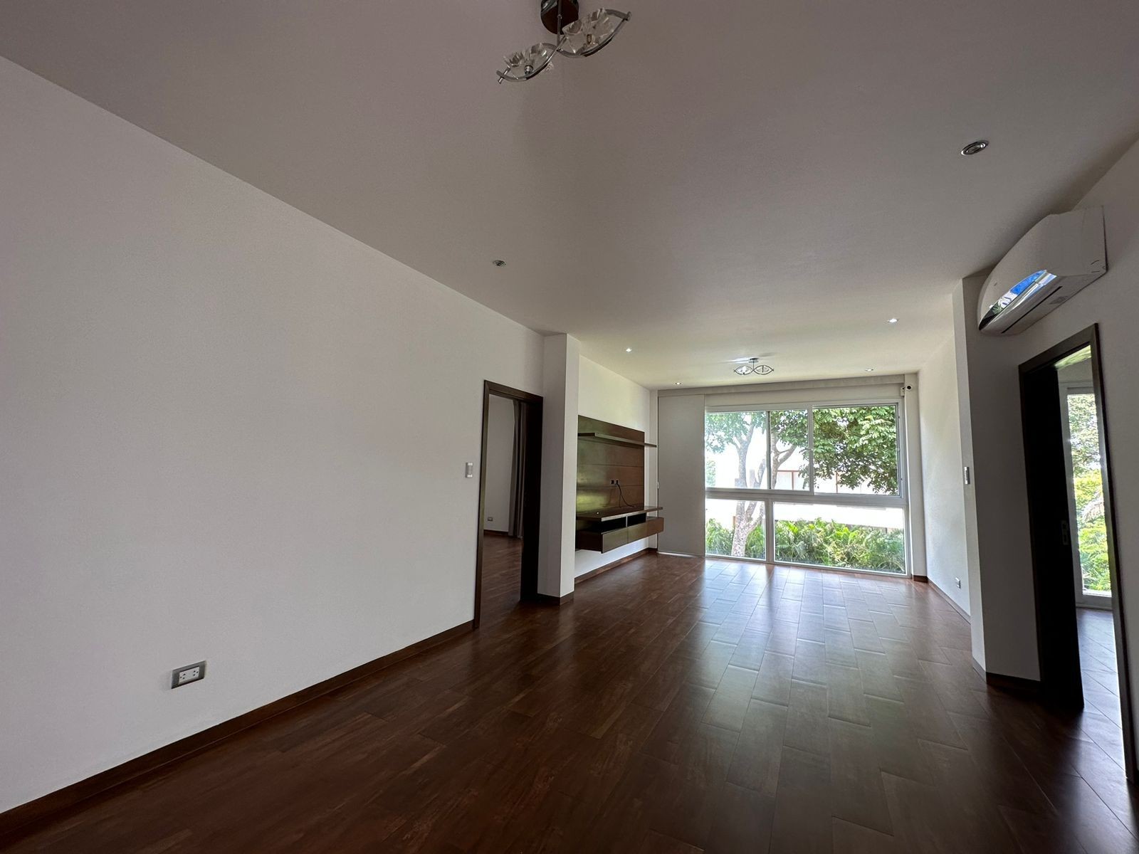 Casa en AlquilerCONDOMINIO URUBO GOLF MODULO7 Foto 6