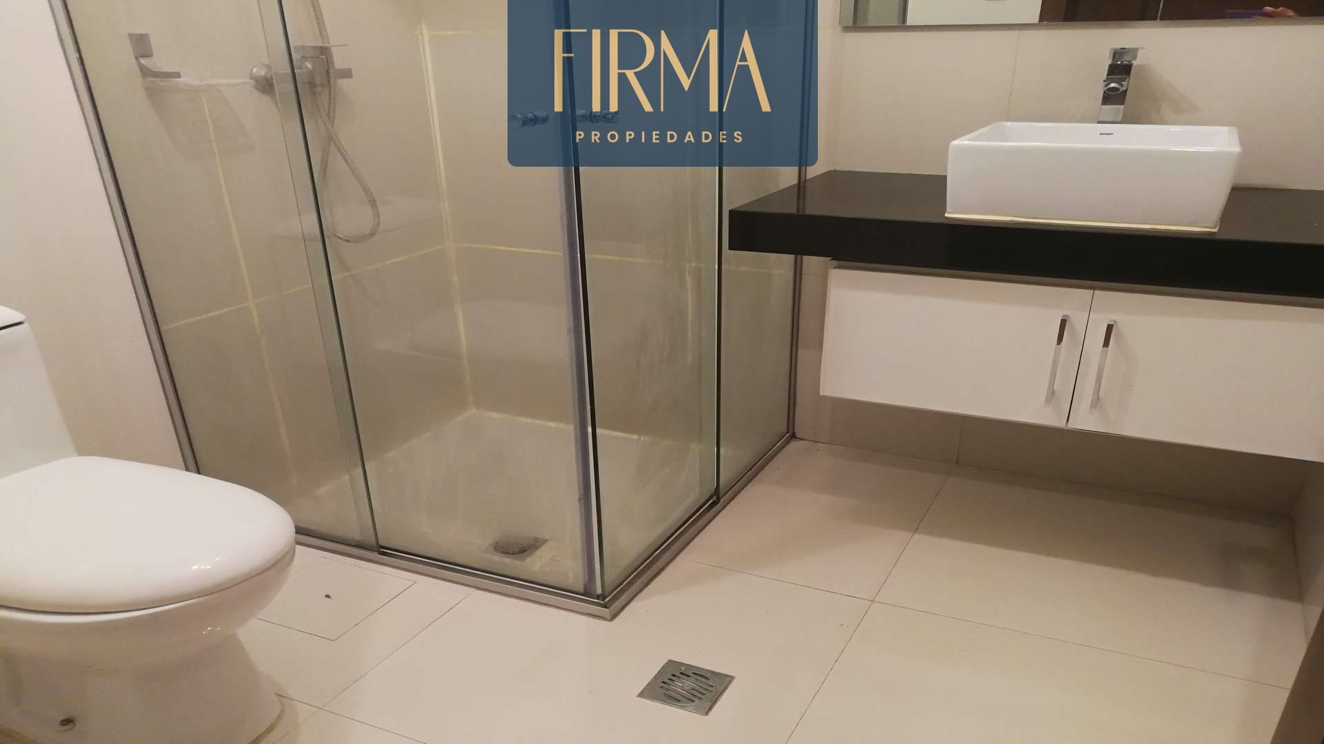 Departamento en Calacoto en La Paz 1 dormitorios 2 baños  Foto 7