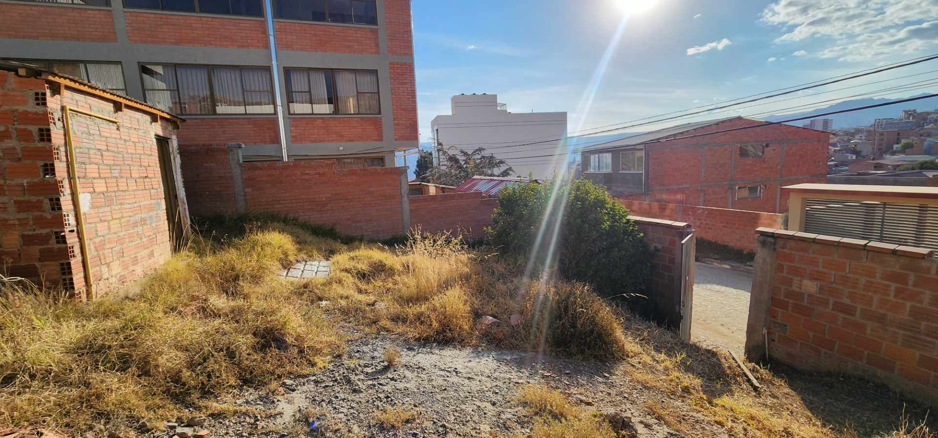 Terreno en VentaEl Pedregal Urbanización Cordes Calle 2, Alto Calacoto Foto 4