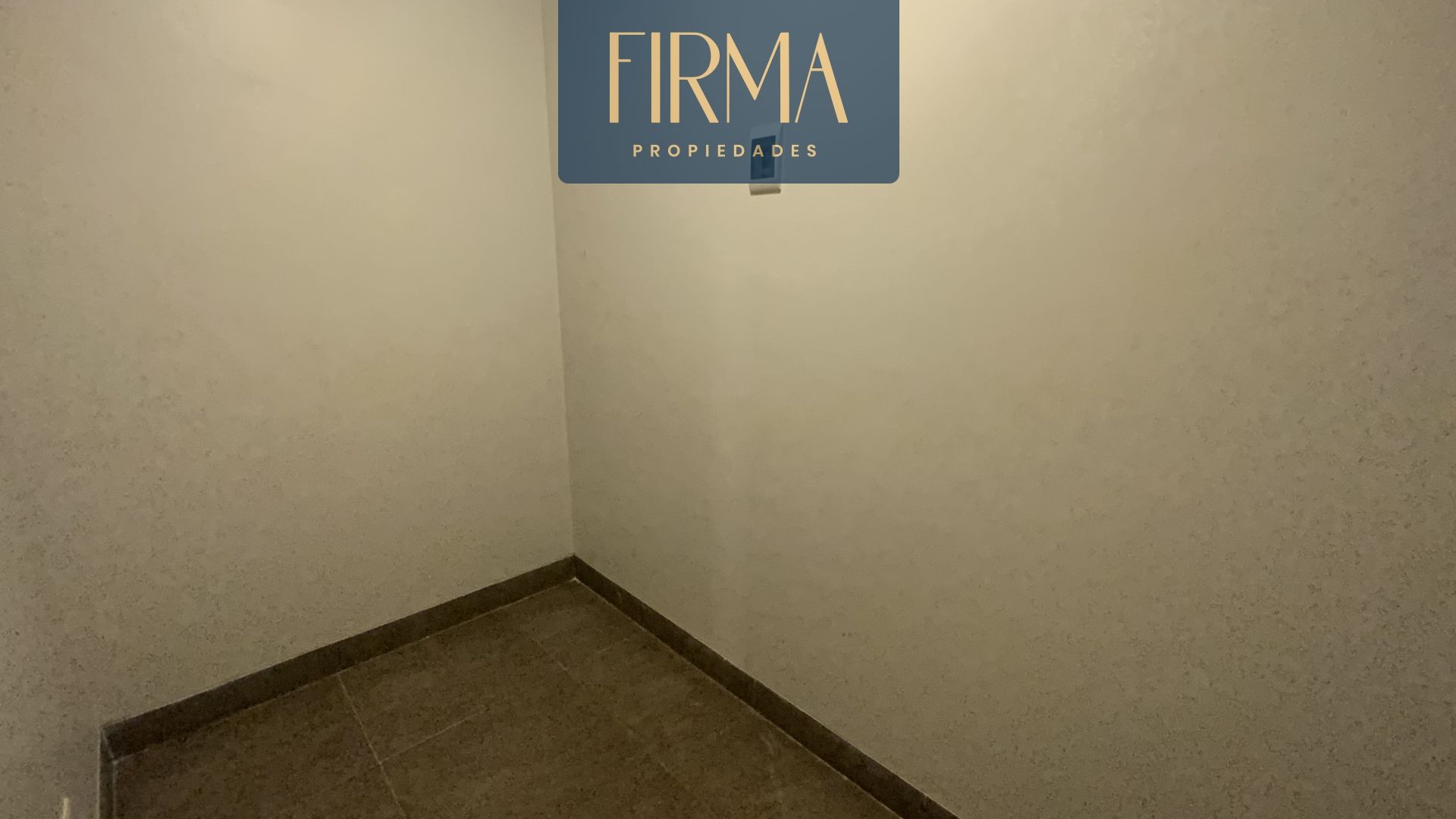 Casa en Achumani en La Paz 3 dormitorios 4 baños 3 parqueos Foto 20