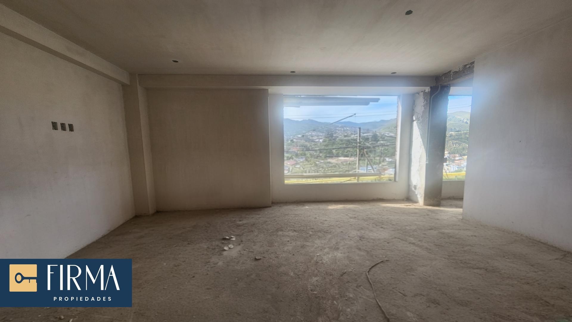 Casa CASA EN PREVENTA DE LUJO EN ESQUINA, ALTO IRPAVI SECTOR PEÑA AZUL Foto 15