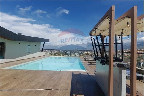 Departamento en Aranjuez en Cochabamba 3 dormitorios 4 baños 1 parqueos Foto 21