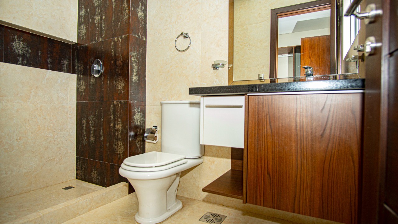 Departamento Alado de Paseo Aranjuez! Av. América esq. A. M. Torrico Foto 12