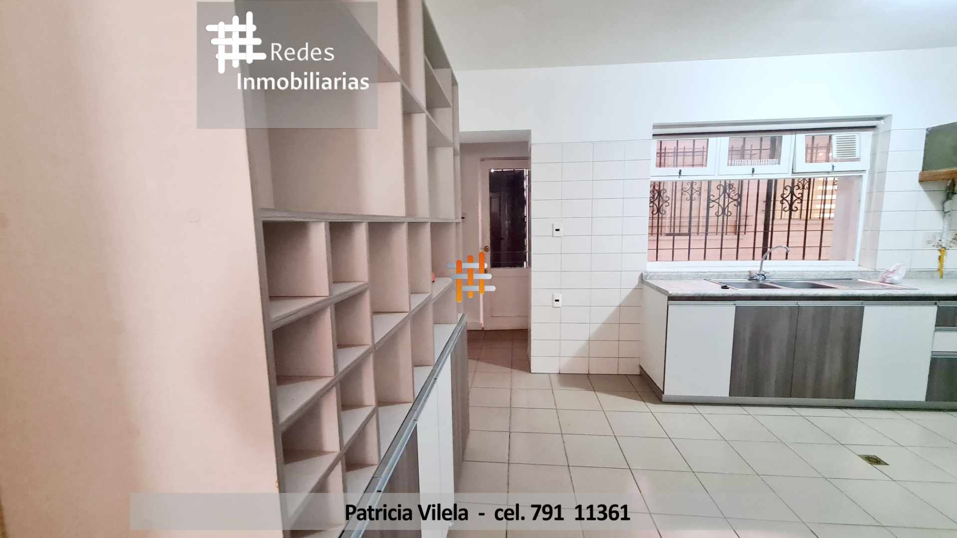 Oficina en AlquilerALQUILER CASA EN PLENO CENTRO DE CALACOTO APTA A OFICINAS  4 dormitorios 5 baños 4 parqueos Foto 22