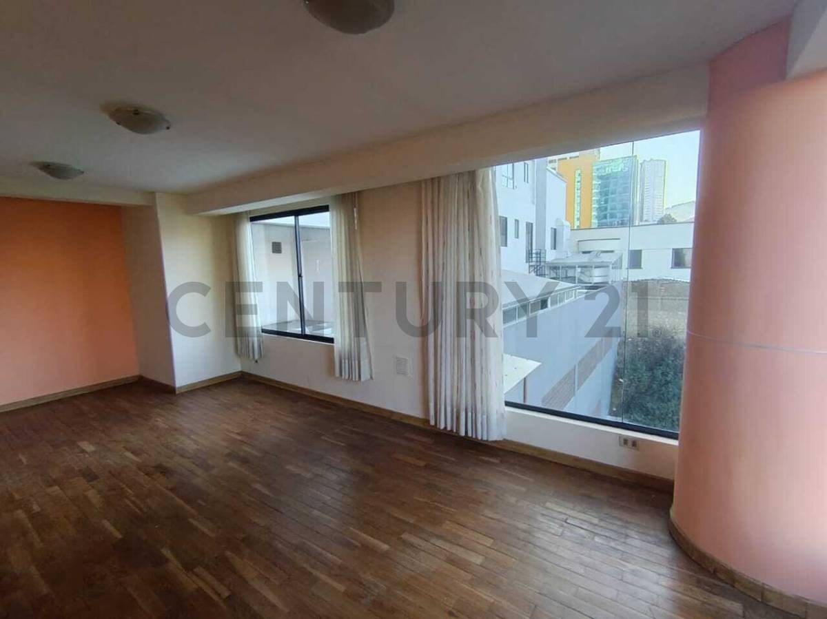 En Venta a Bs 1,450,000 Foto 16