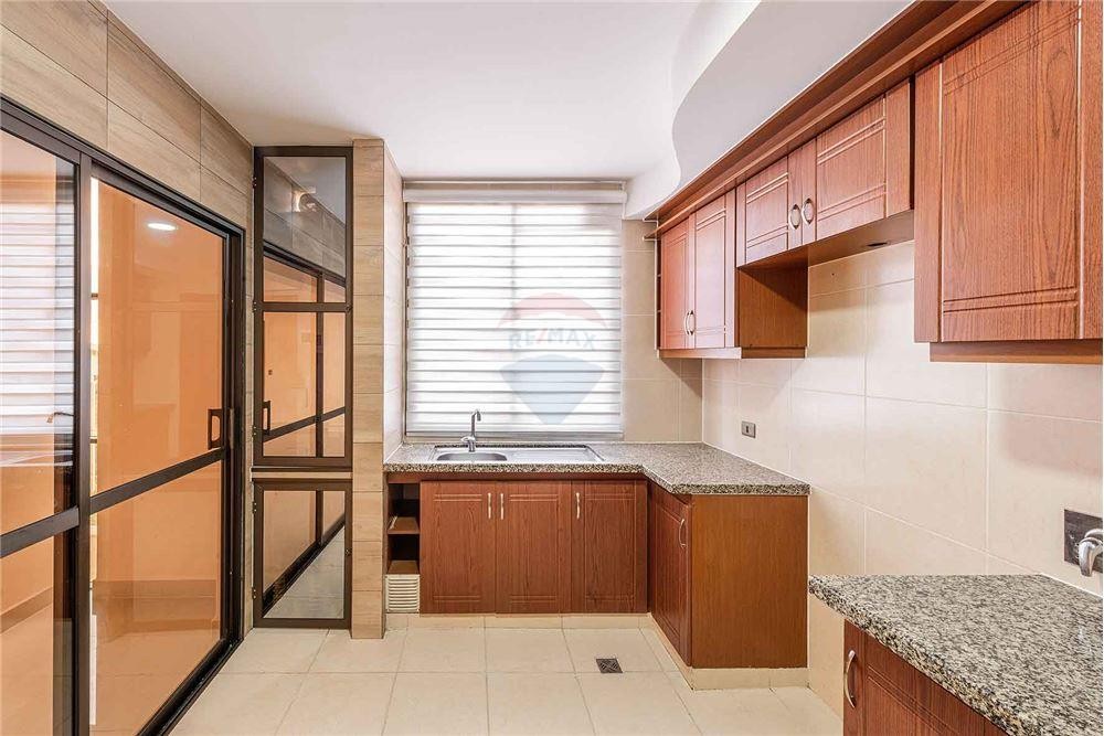 Departamento S/n Av. America Oeste Final - casi Esq. calle Thunupa - Oeste - Cochabamba Foto 4