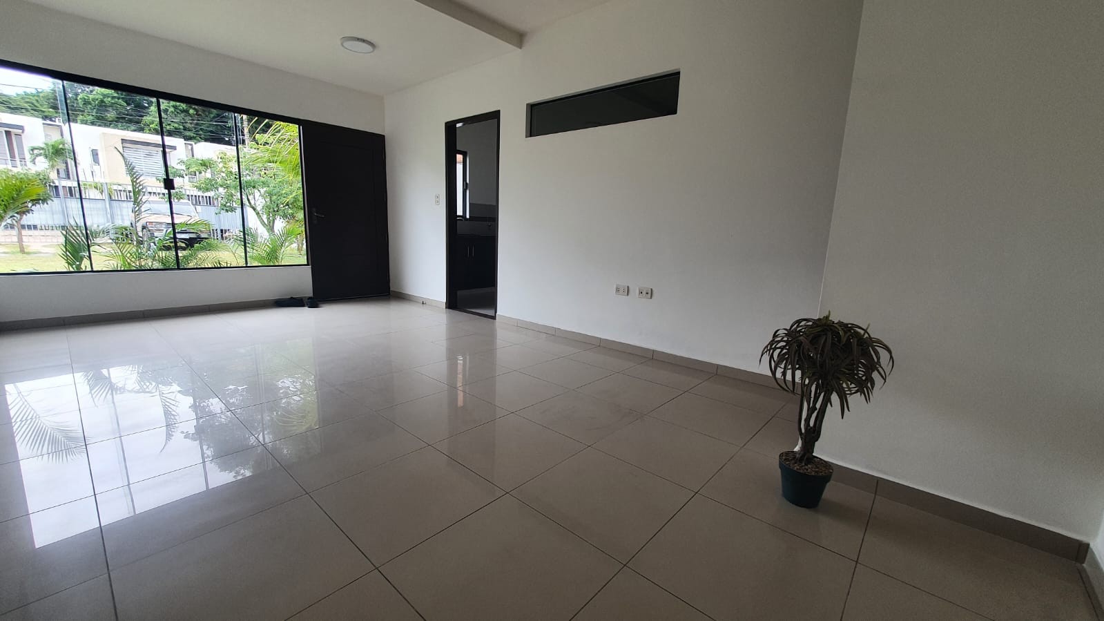 En Venta a $us 145,000 Foto 4