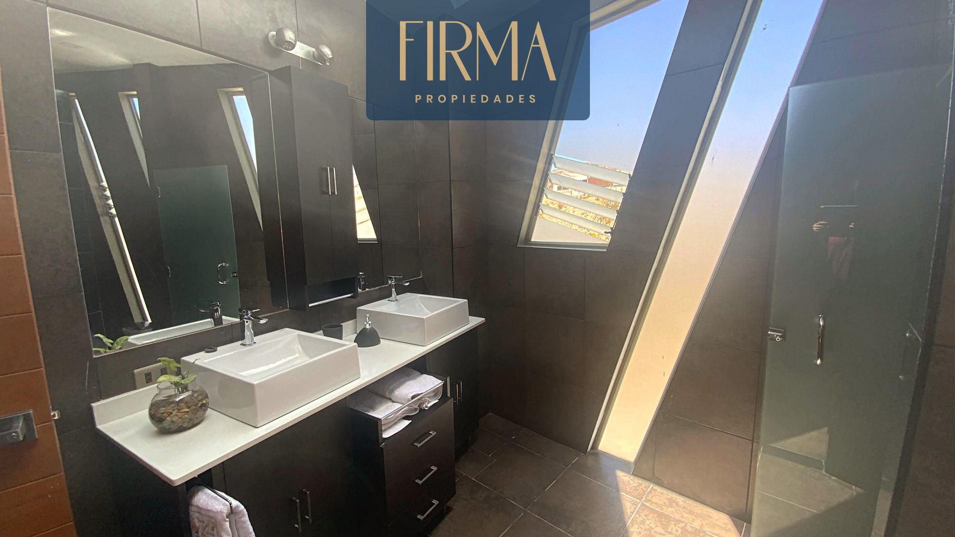 Casa Av Altamirano Foto 15