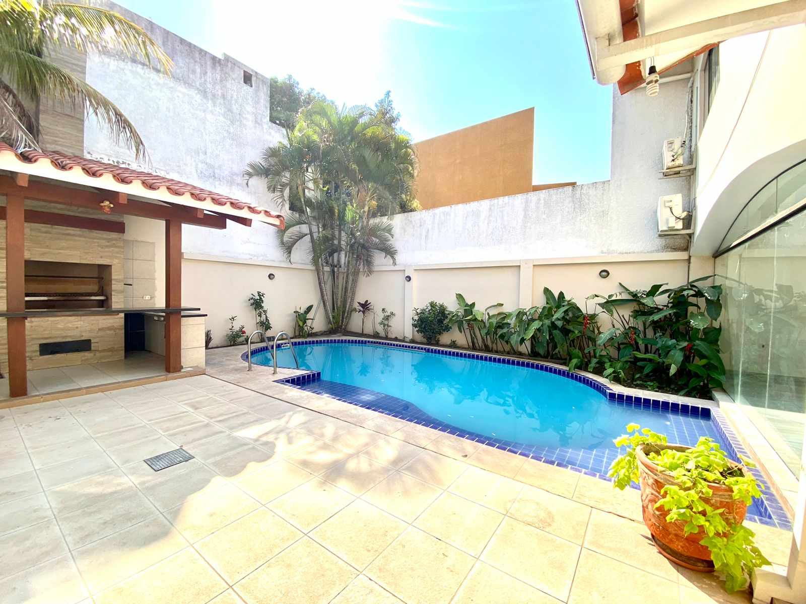 Casa en VentaBarrio Urbarí, Av. Piraí calle Baracea Foto 29