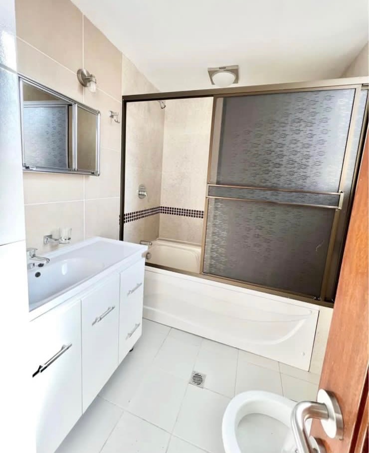 Departamento en AlquilerCalle 27 de los pinos  DEPARTAMENTO EN ALQUILER  2 dormitorios 2 baños 1 parqueos Foto 41