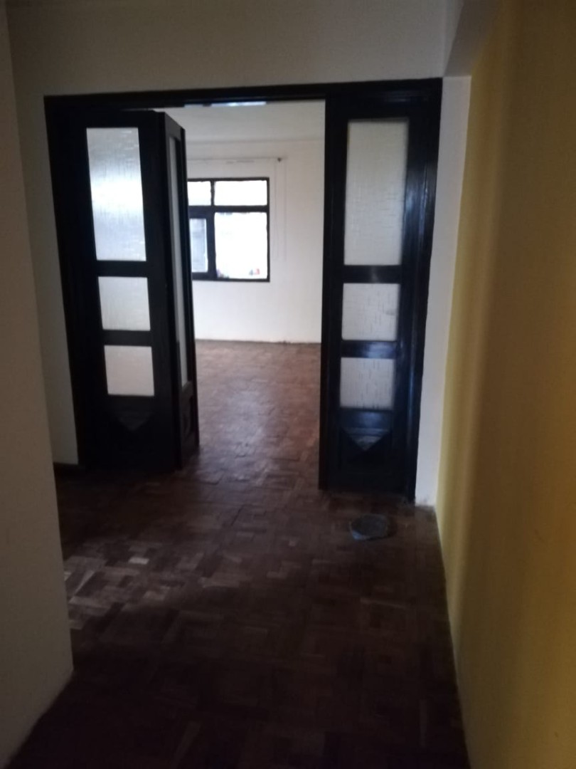 Departamento en Alto Obrajes en La Paz 2 dormitorios 2 baños  Foto 8