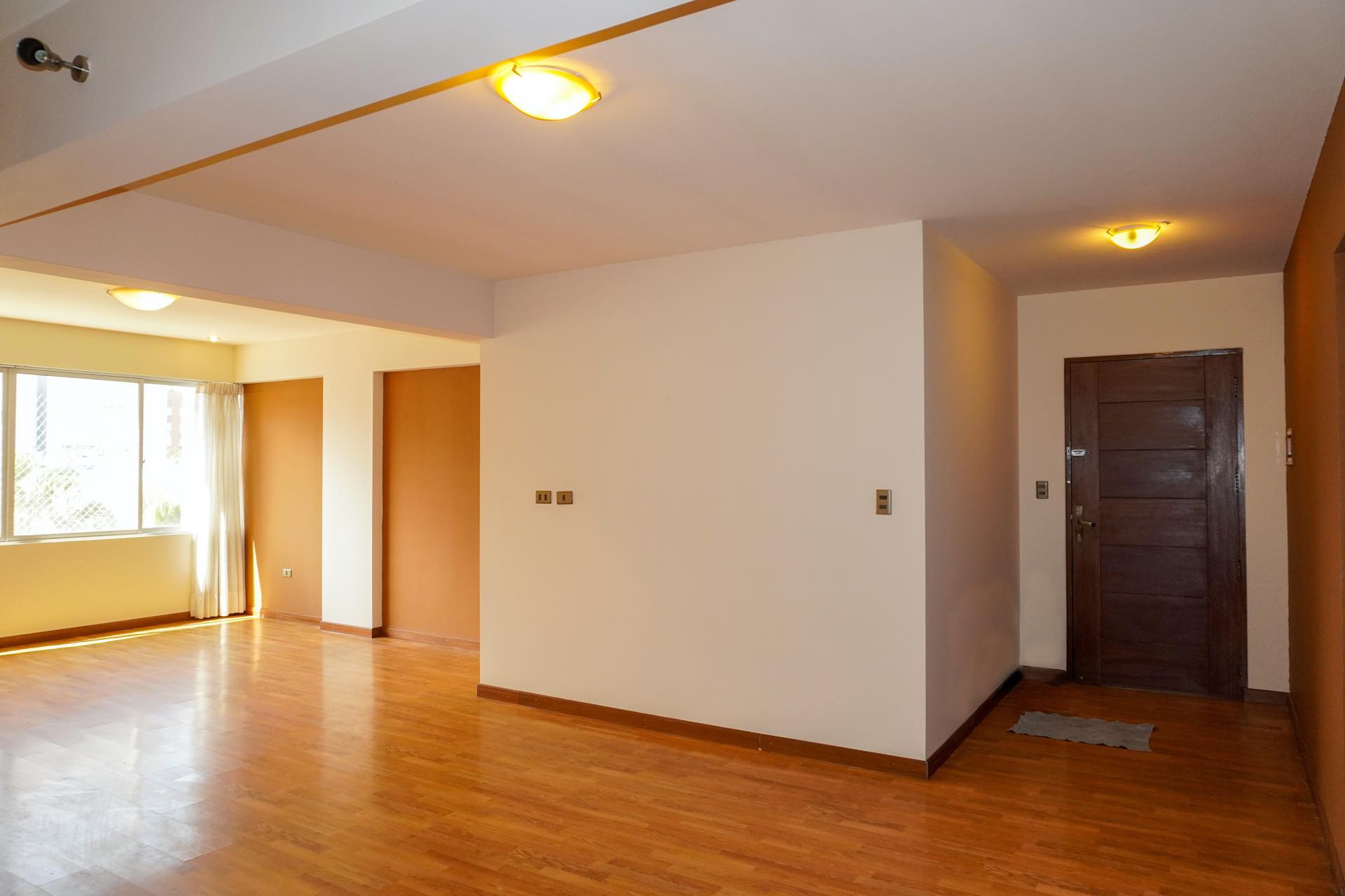 Departamento en VentaEDIFICIO TARIJA, CALLE TUPAC AMARU- ZONA CALA CALA 3 dormitorios 4 baños 1 parqueos Foto 19