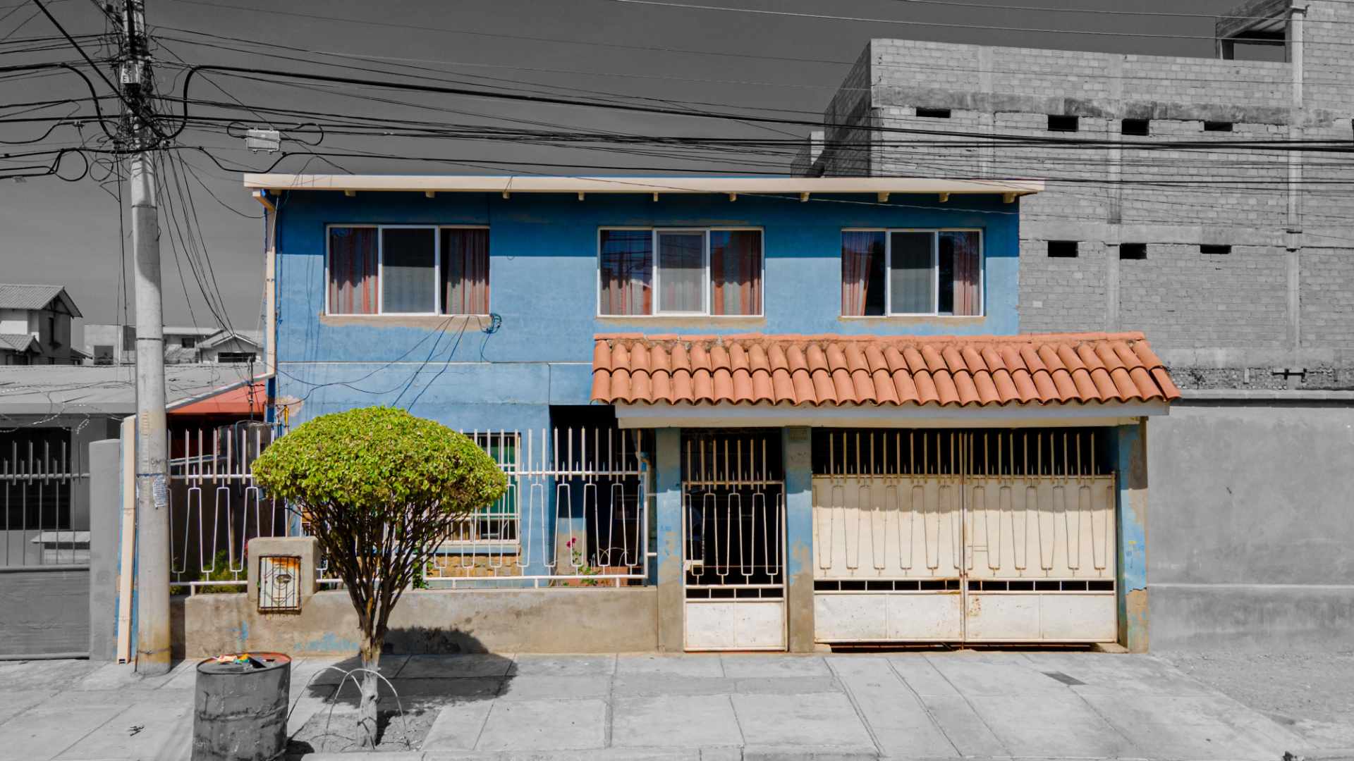 Casa en VentaA una cuadra de Av. Beijing en Autoventa, a 50m estacion Tren Metropolitano  Foto 2