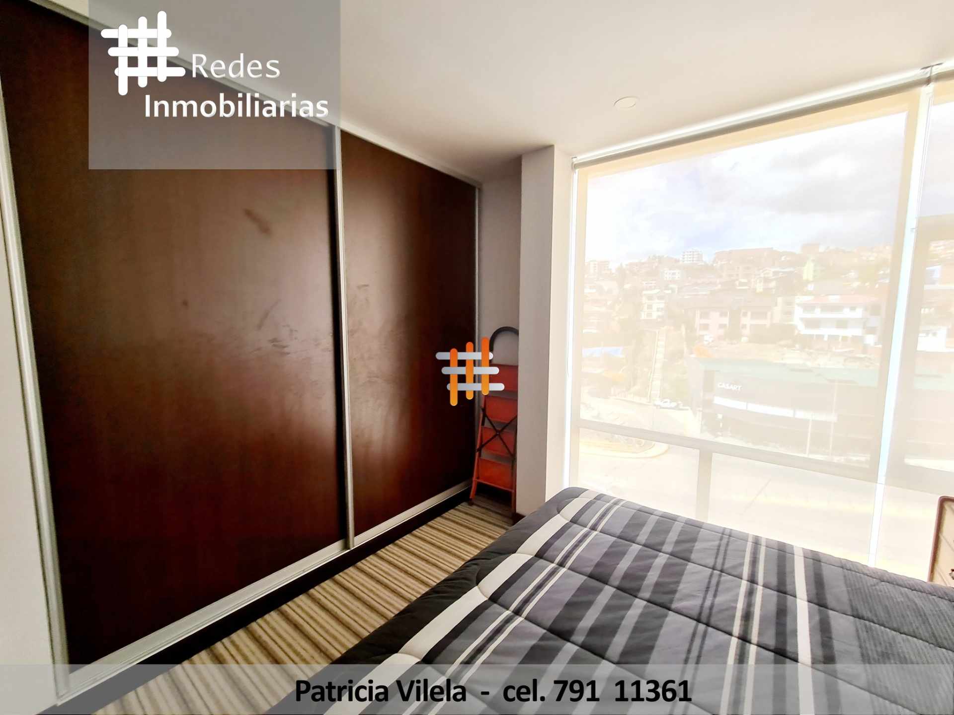 Departamento en VentaHERMOSO PENT HOUSE DUPLEX EN VENTA SOBRE LA AV. COSTANERA CON 92 m2 TERRAZA 3 dormitorios 5 baños 3 parqueos Foto 13