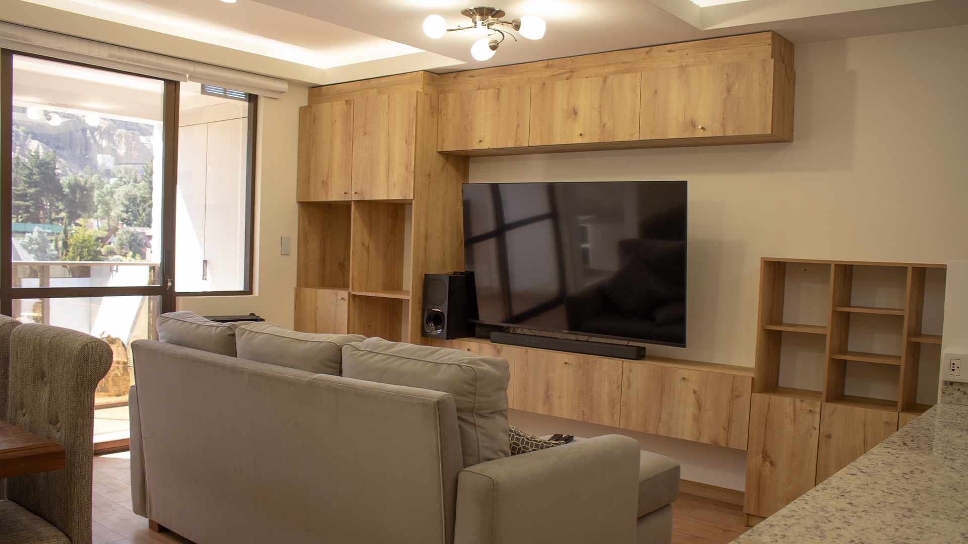 Departamento en Achumani en La Paz 2 dormitorios 3 baños  Foto 7