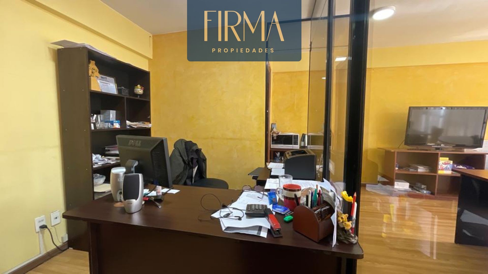 Oficina en VentaOFICINA EN VENTA EN EL CENTRO DE LA CIUDAD 2 dormitorios 1 baños  Foto 5