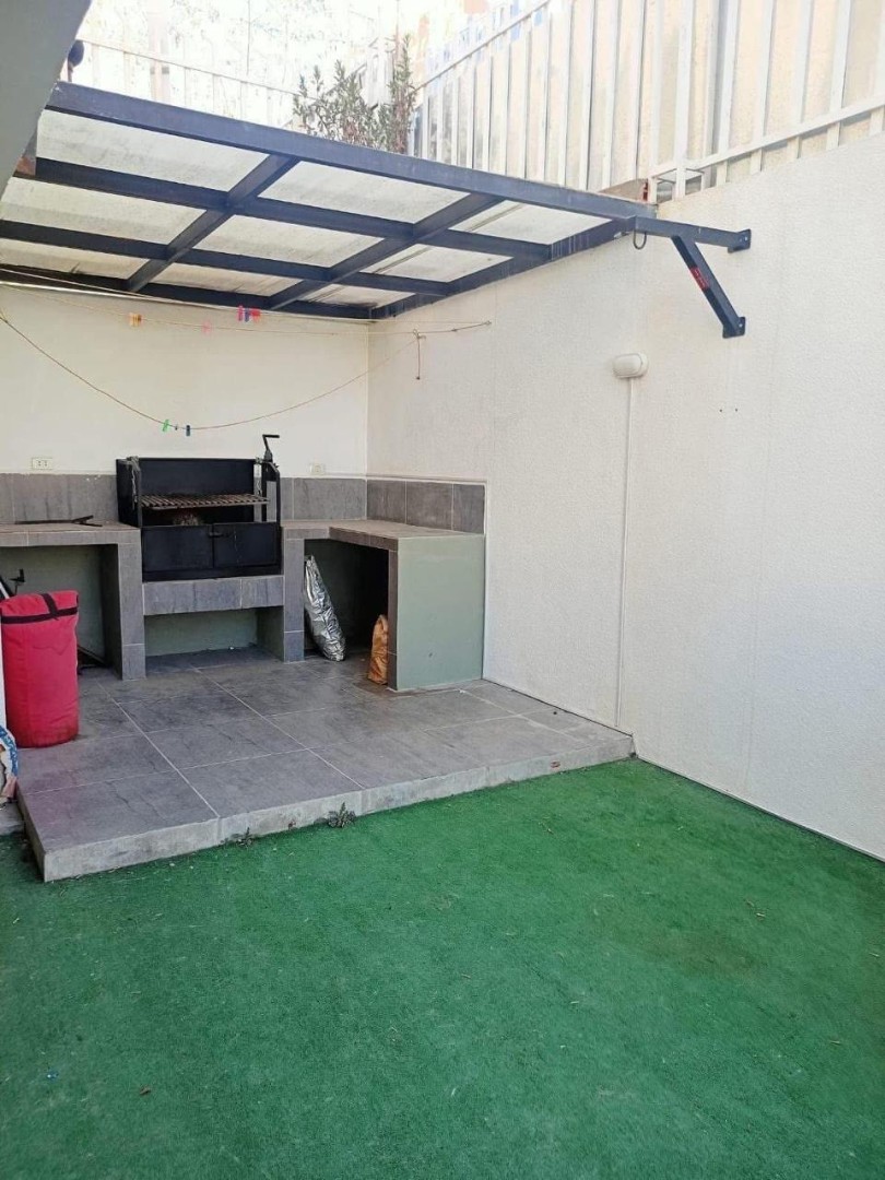 Casa en VentaHermosa casa minimalista en VENTA en Calacoto 3 dormitorios 3 baños 2 parqueos Foto 4