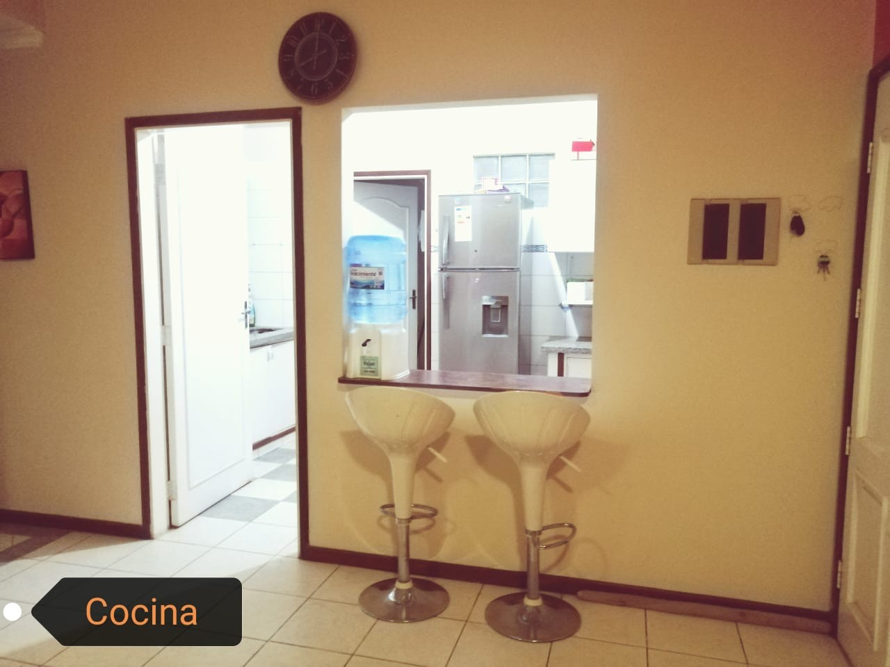 Departamento Av. Banzer entre 4to y 5to anillo Foto 7