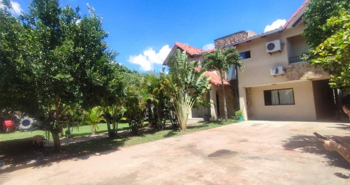 Casa en VentaNORTE!! SOBRE AV. BENI. 7MO. ANILLO.  EXCELENTE INVERSIÓN!  Foto 1