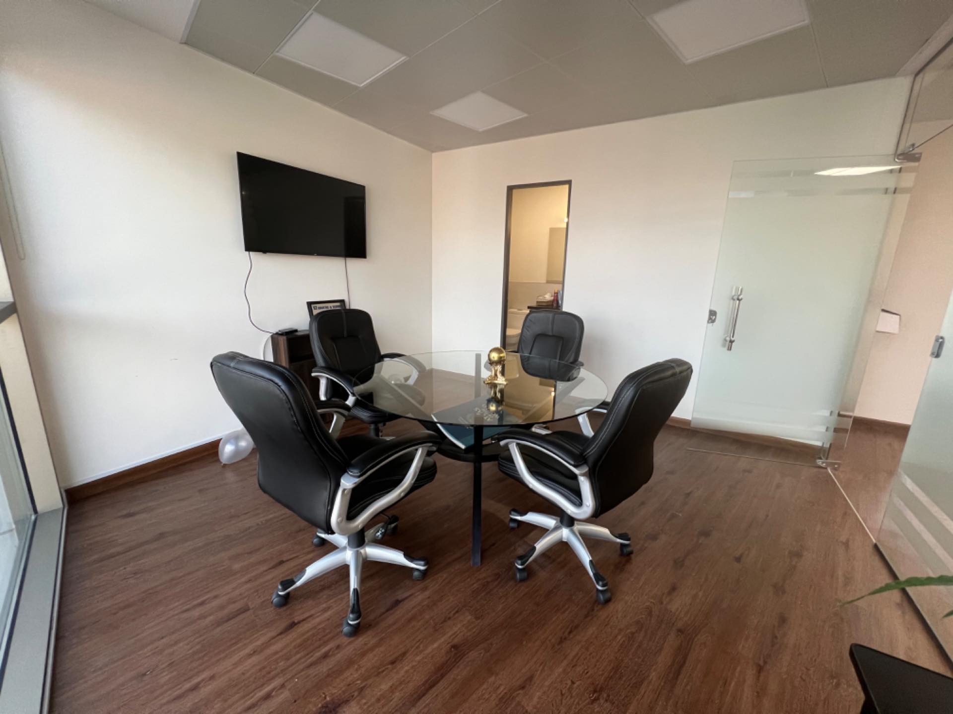 Oficina Calacoto Foto 6