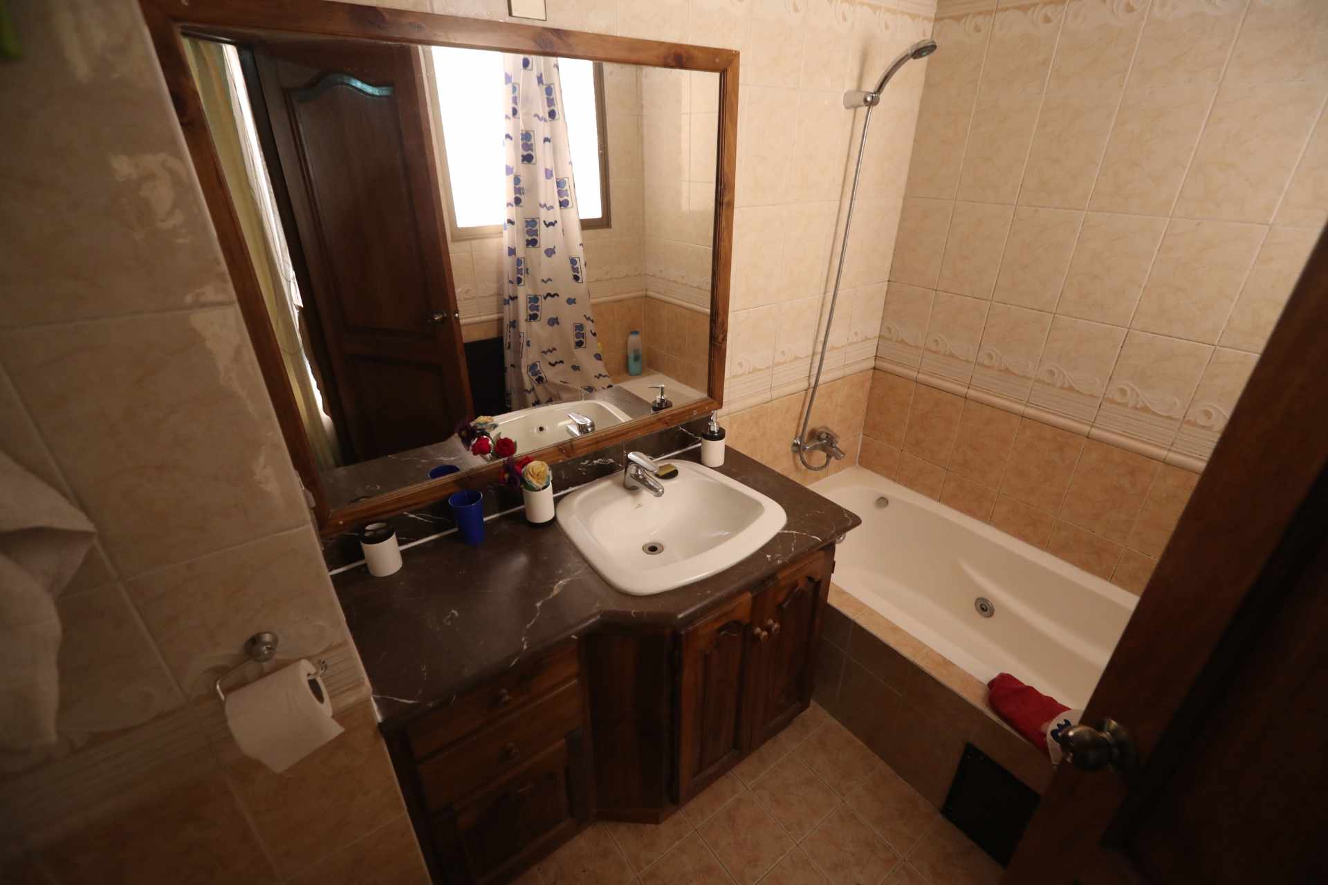 Departamento en VentaEdificio Torres del Sol, Av. Ballivian 838 entre Oruro y Ramón Rivero 2 dormitorios 3 baños 1 parqueos Foto 25