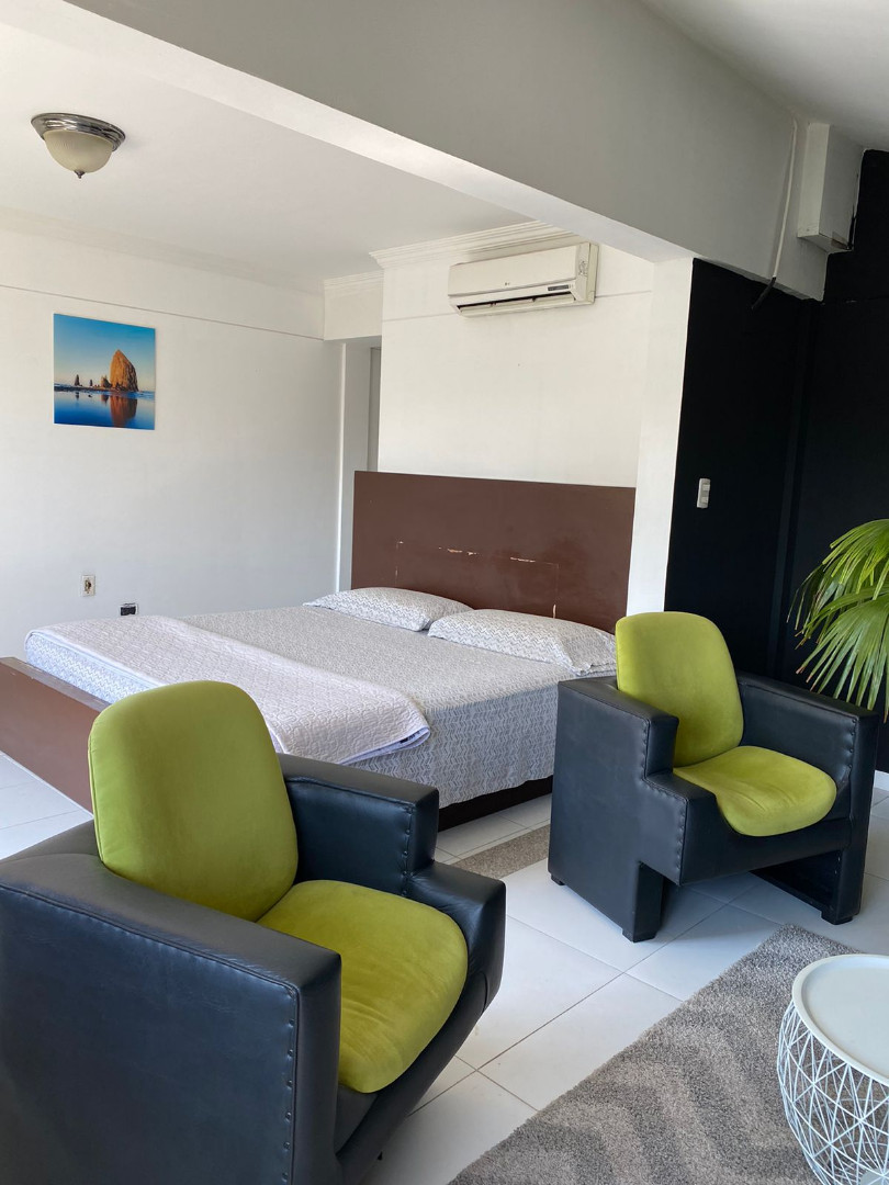 En Alquiler a $us 380 Foto 3