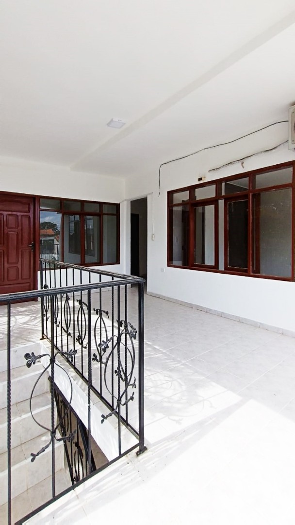 Casa Zona Norte
Av. Juan Pablo II
CASA INDEPENDIENTE  Foto 15