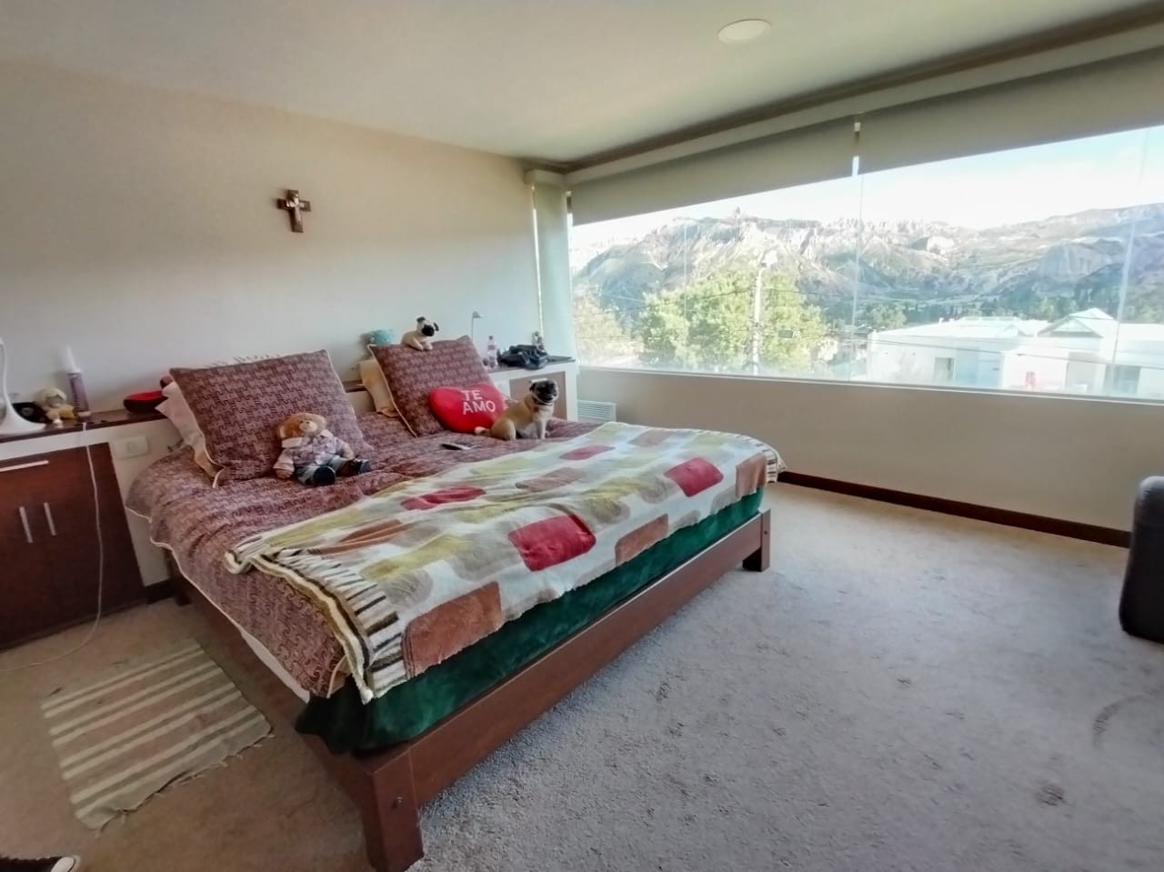 Casa en Mallasilla en La Paz 4 dormitorios 6 baños 2 parqueos Foto 8