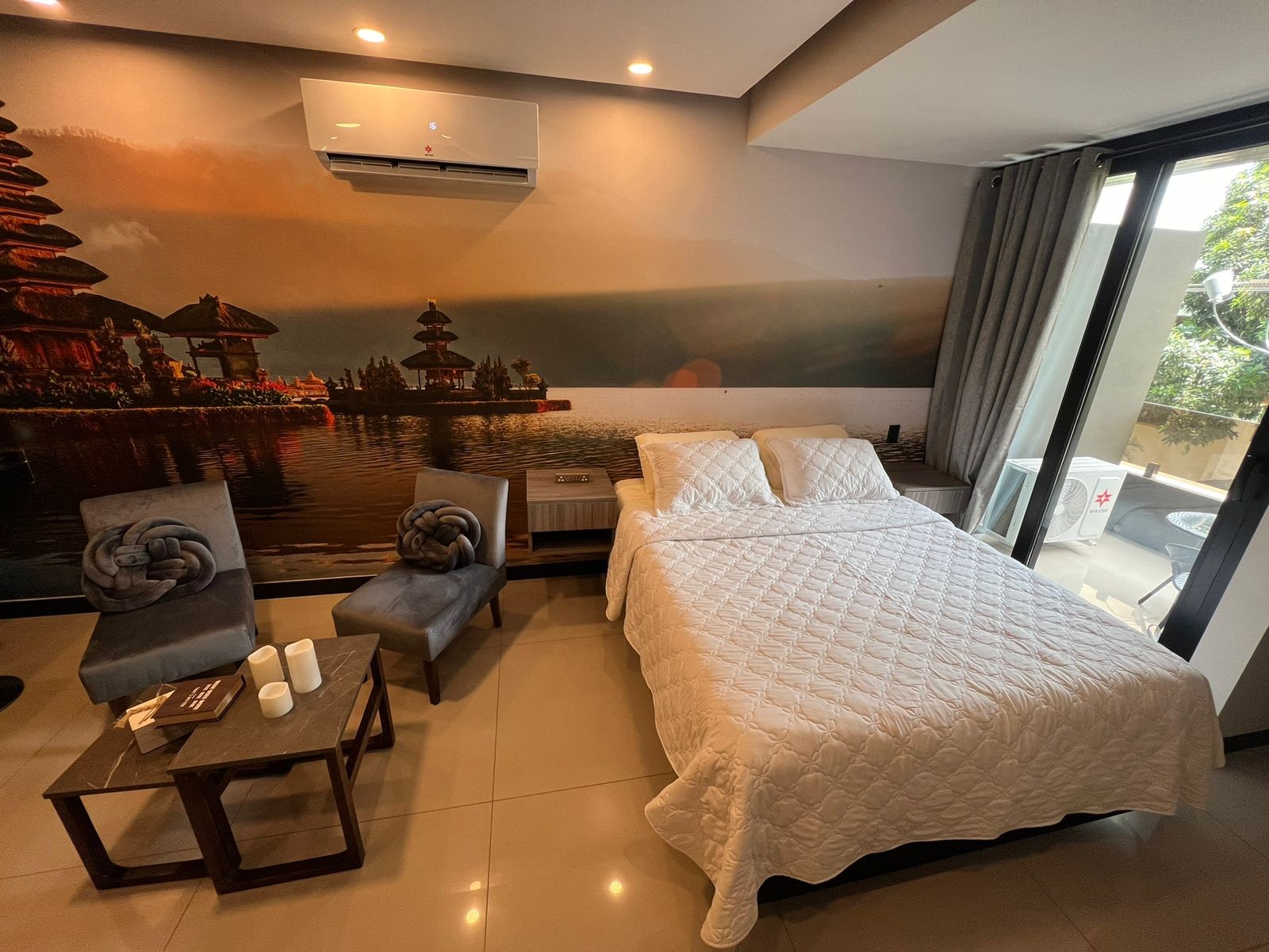 Departamento en Equipetrol en Santa Cruz de la Sierra 1 dormitorios 1 baños  Foto 11