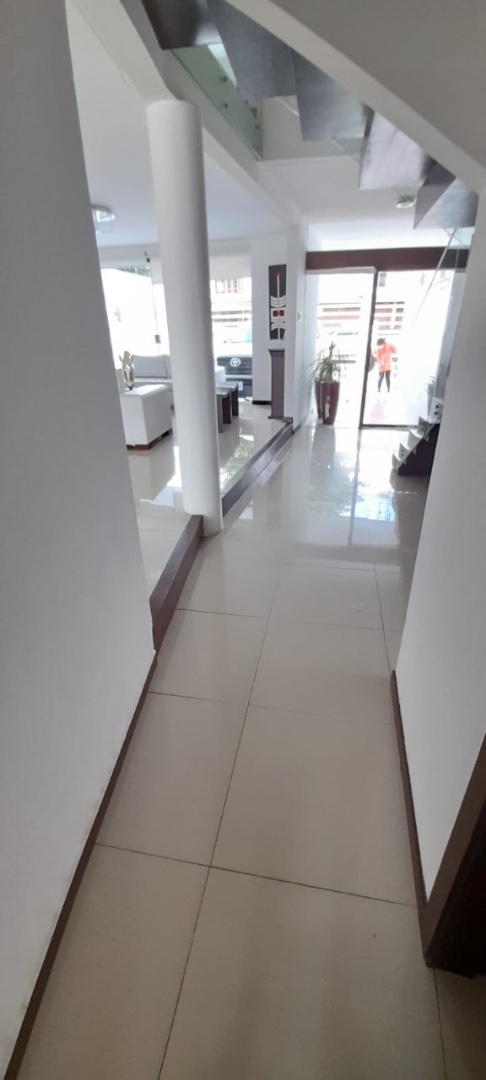 Casa en Venta2 anillo Av Alemana y Multualista 3 dormitorios 3 baños 2 parqueos Foto 9