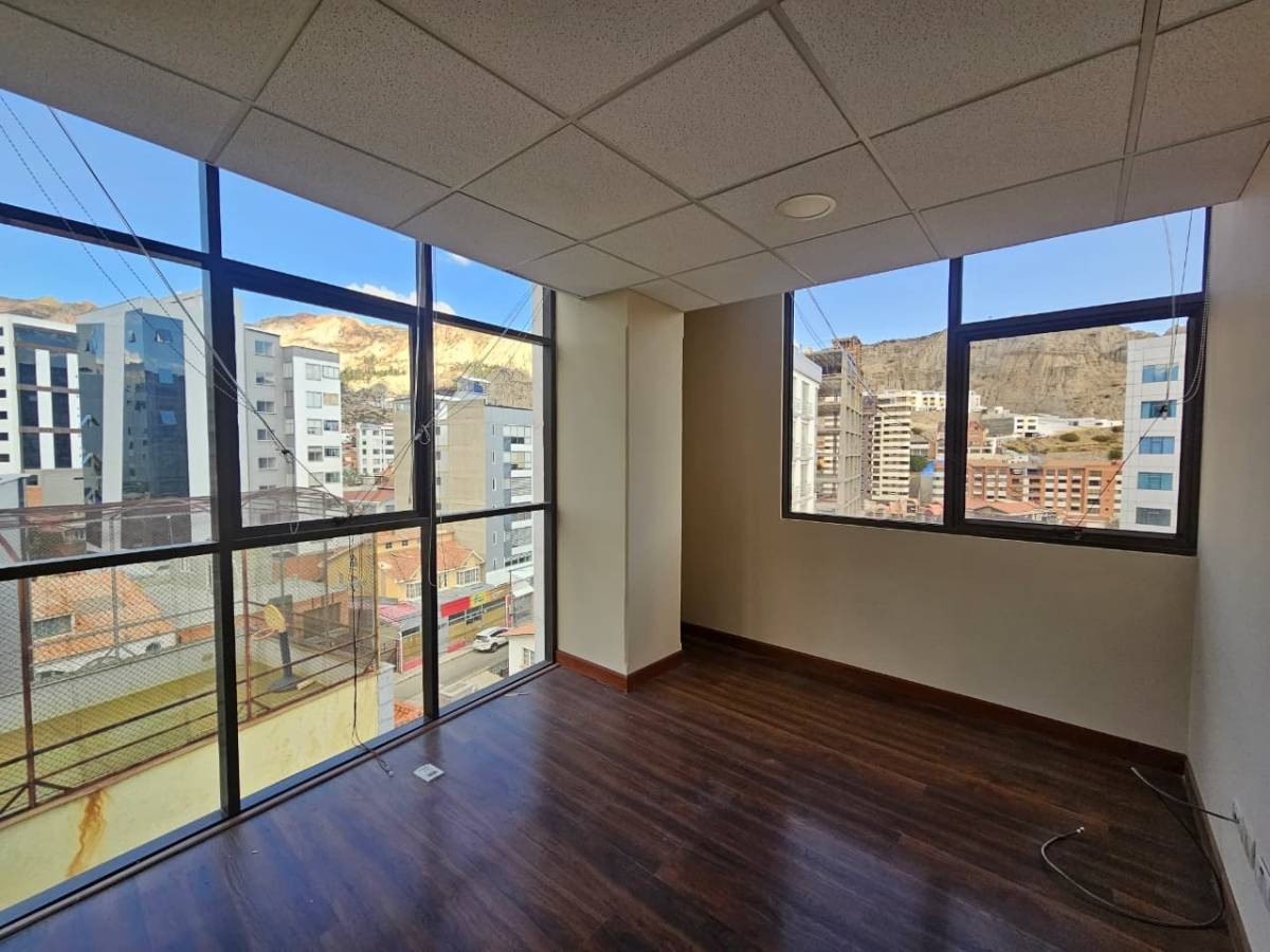 Edificio en San Miguel en La Paz 36 dormitorios 21 baños 7 parqueos Foto 16