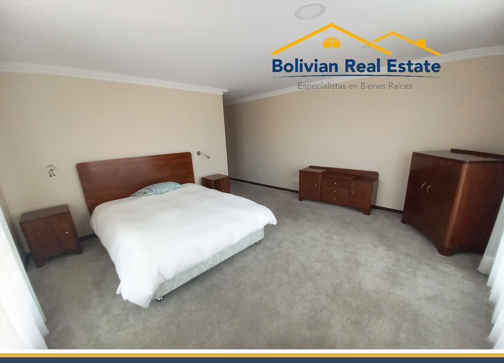 Departamento En venta espectacular Penthouse Dúplex con terraza privada en Calacoto Foto 6
