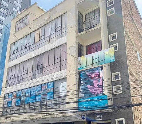 Edificio en San Pedro en La Paz 20 dormitorios 10 baños 4 parqueos Foto 1