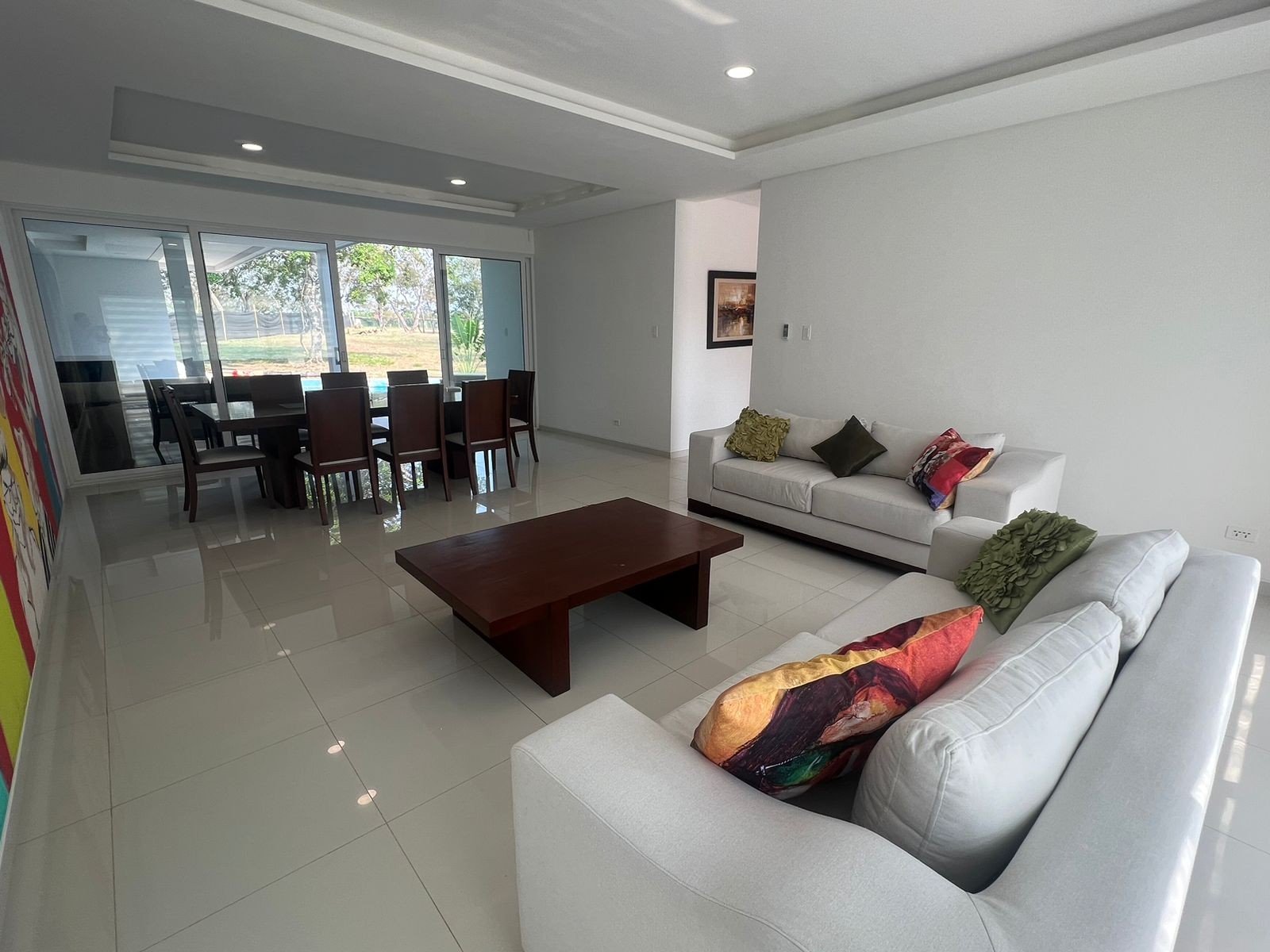 Casa en AlquilerCONDOMINIO URUBO GOLF 5 dormitorios 6 baños 4 parqueos Foto 25