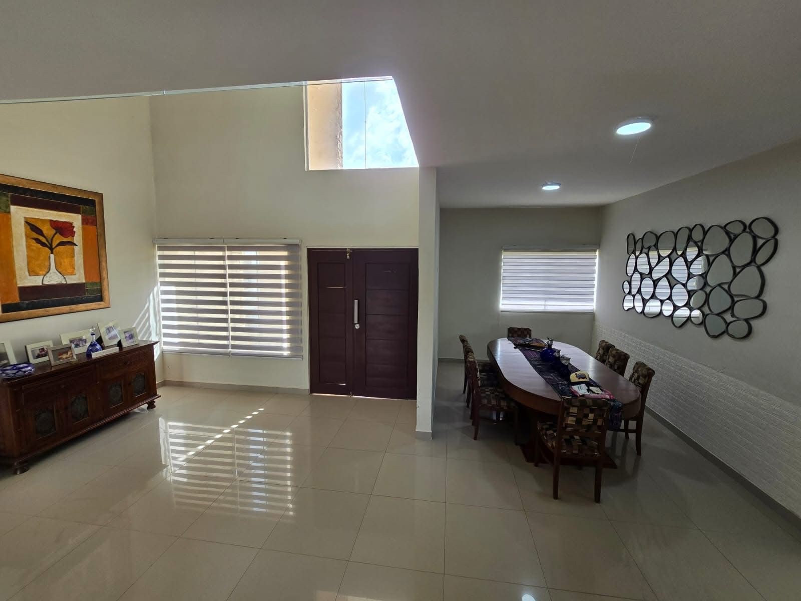 Casa en VentaAV. BANZER Y KM 8.5 JUNTO AL COLEGIO CAMBRIDGE CONDOMINIO VALLE NORTE Foto 9