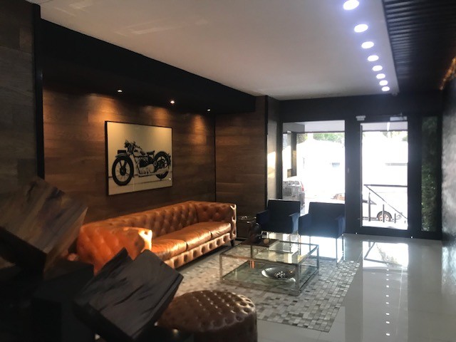 Departamento en AlquilerCondominio Sky Lux, Equipetrol Norte y 4to. Anillo, a pasos de Torre Dúo y del Mall Ventura. 1 dormitorios 2 baños 1 parqueos Foto 2