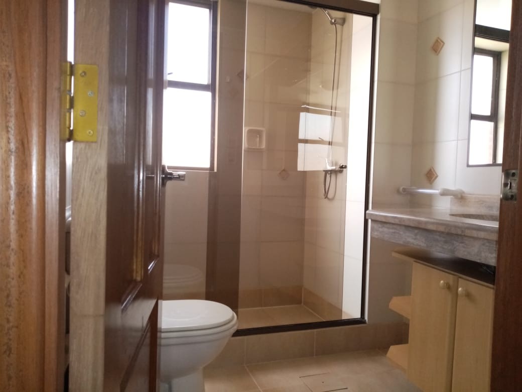 Departamento en AlquilerCALLE 10 DE ACHUMANI Foto 6