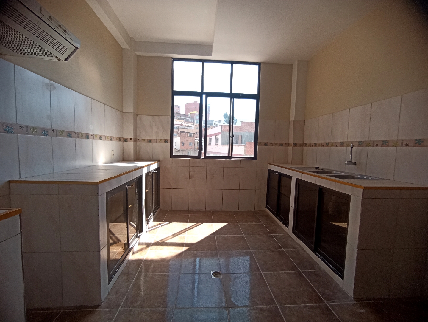 En Venta a $us 560,000 Foto 27