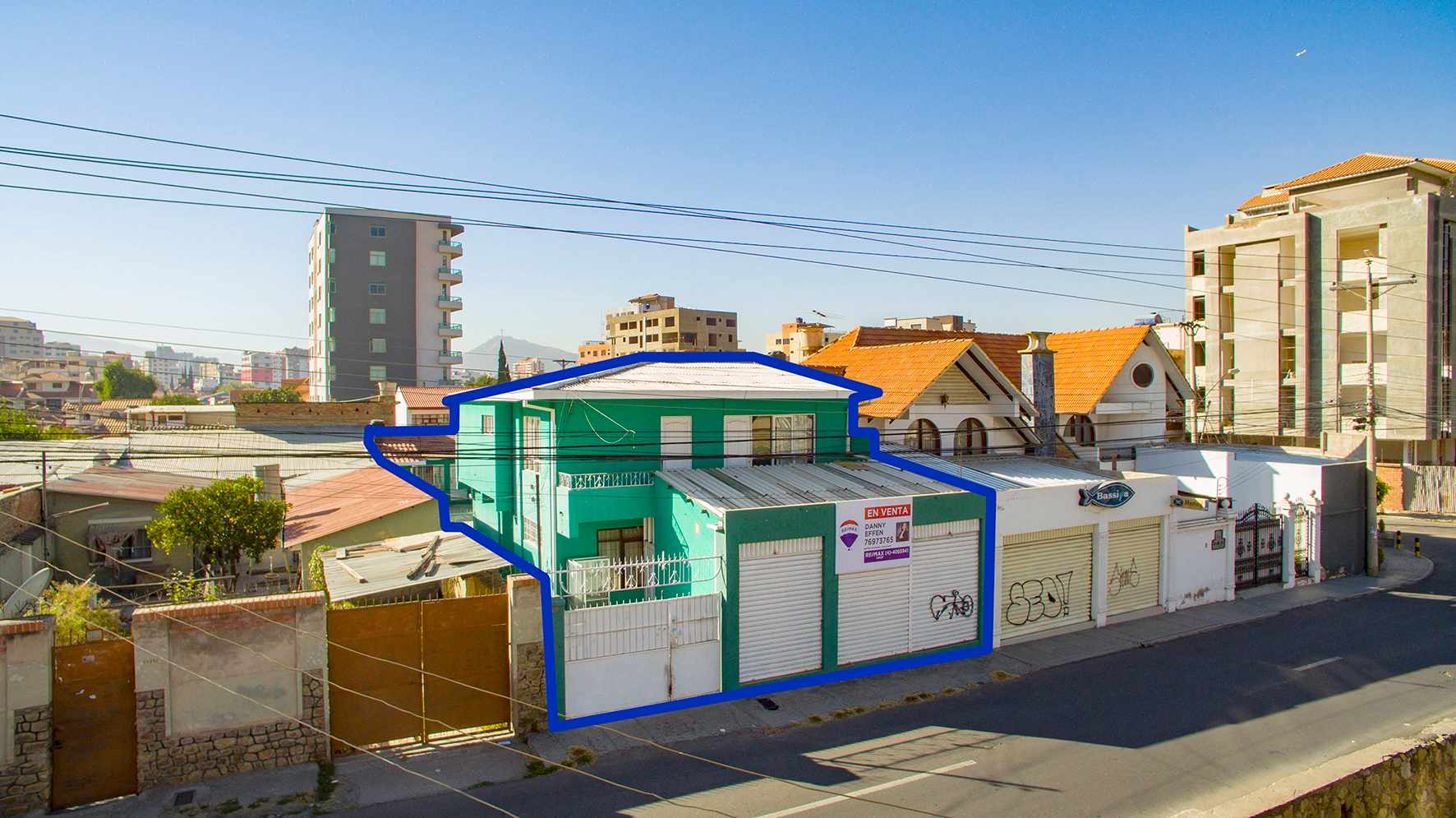 Casa en VentaCalle Jaime Mendoza entre America y Alcides Arguedas Foto 5