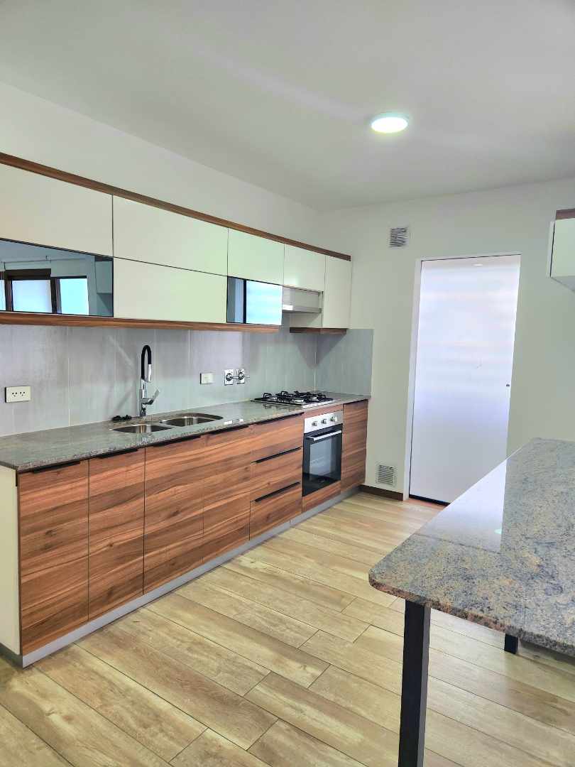 En Alquiler a Bs 6,350 Foto 7