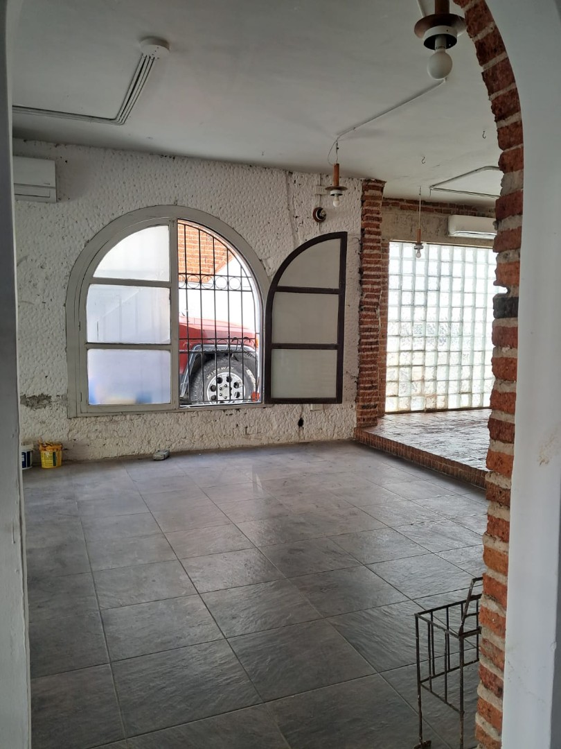 En Alquiler a $us 1,800 Foto 17