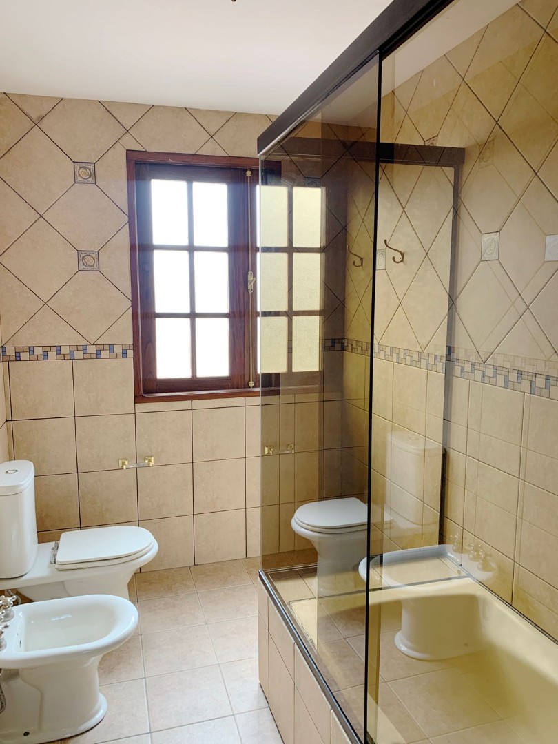 Casa en Auquisamaña en La Paz 3 dormitorios 4 baños 3 parqueos Foto 17