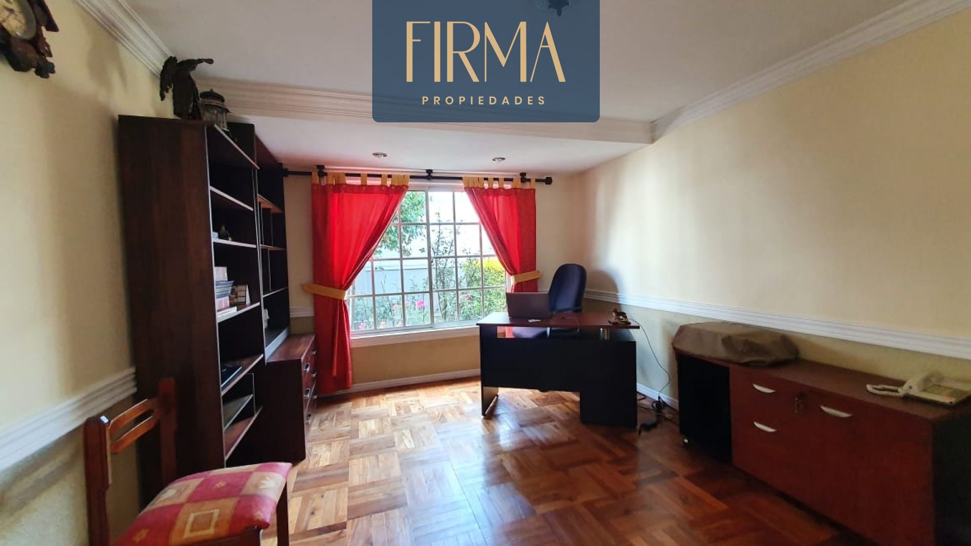 Casa en VentaACHUMANI JARDINES DEL SUR Foto 4