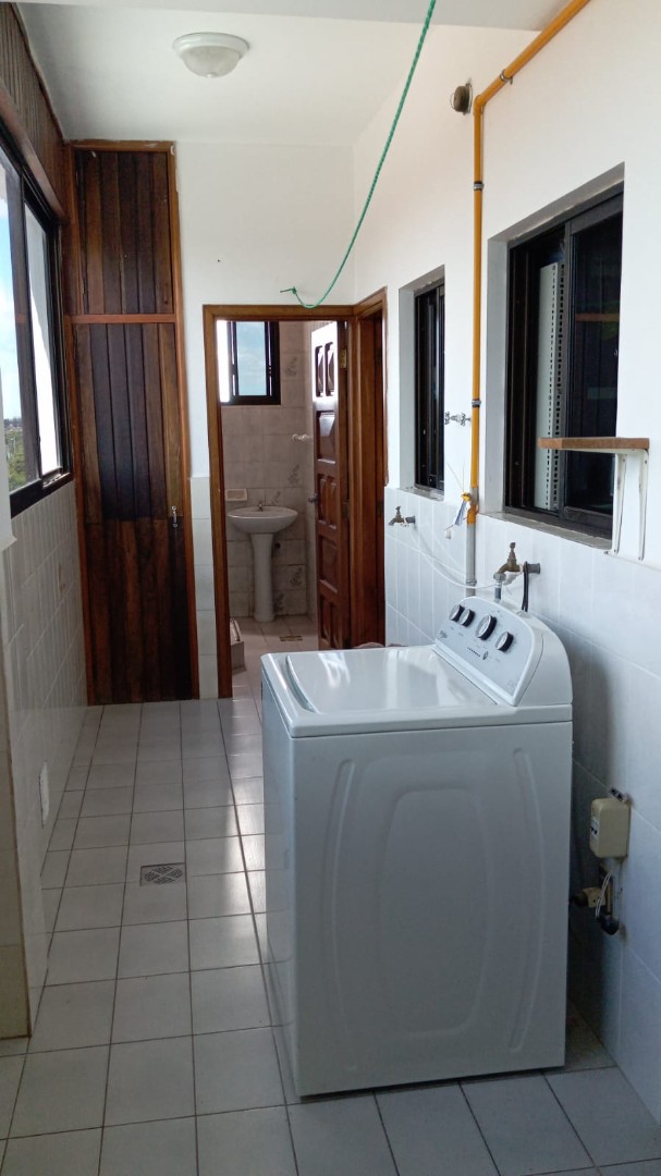 Departamento Av Irala Zona Sur Foto 13