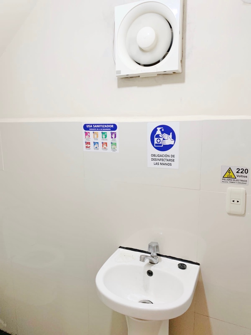 Edificio en AlquilerEDIFICIO EN ALQUILER , INICIOS DE COTA COTA Foto 8