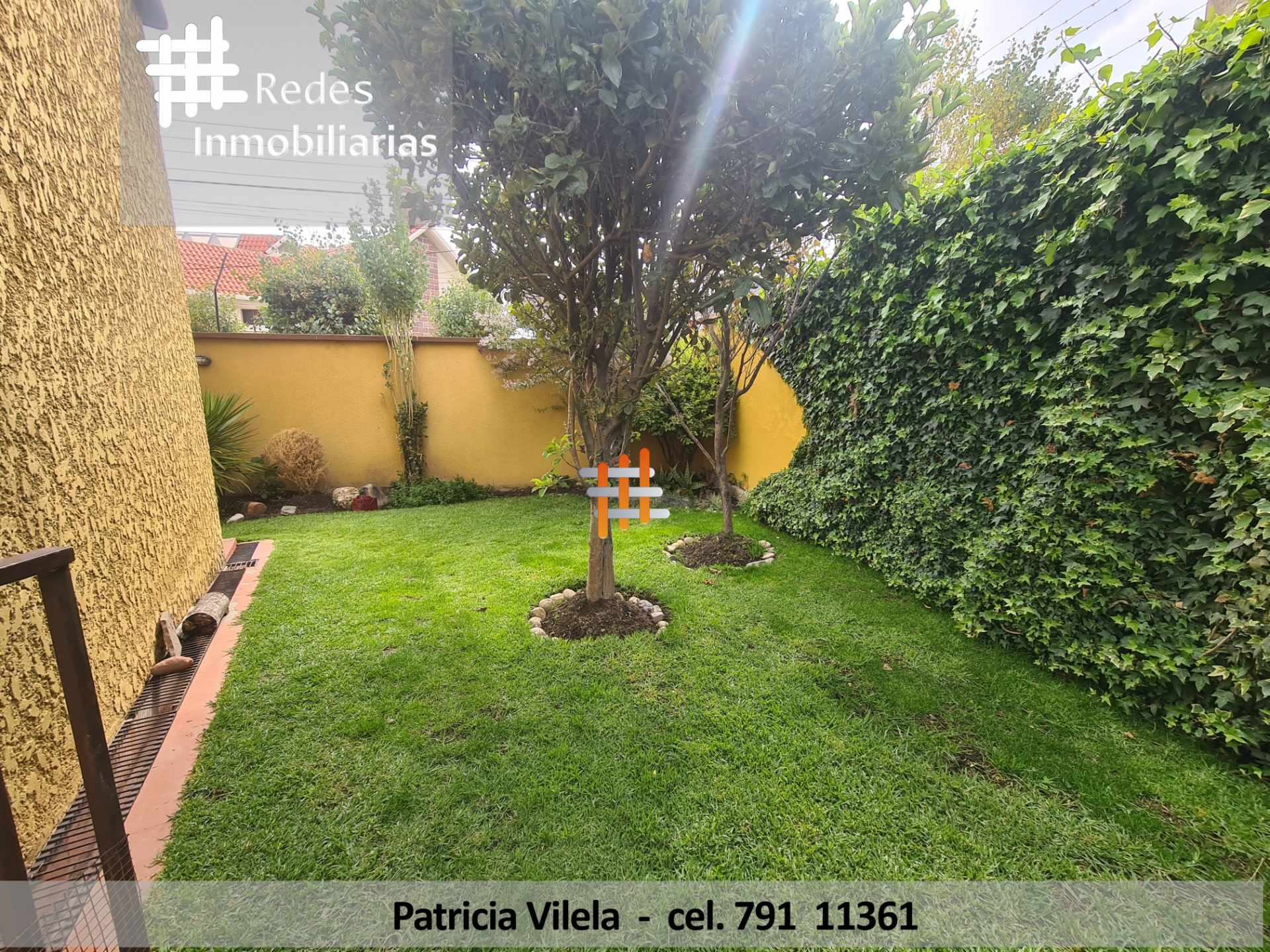 Casa en Achumani en La Paz 5 dormitorios 6 baños 3 parqueos Foto 2