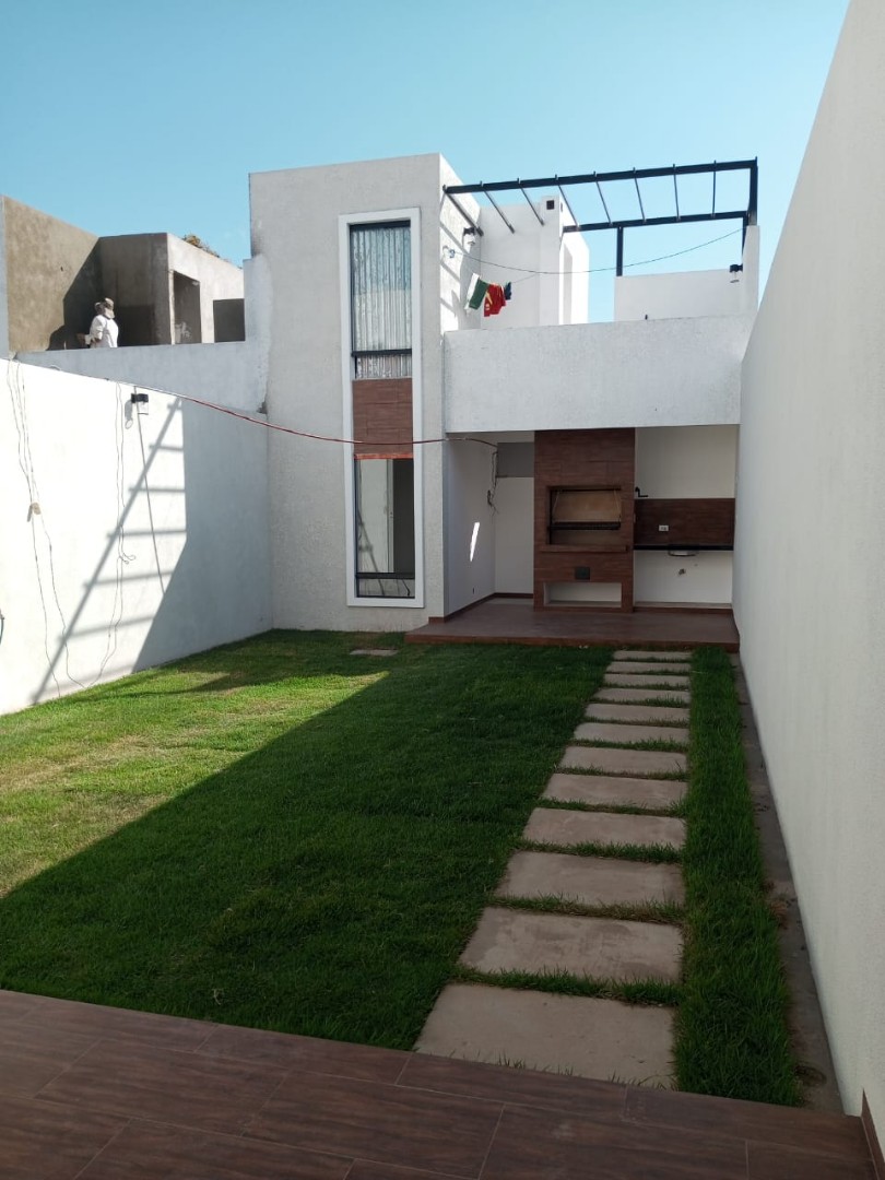 Casa en VentaZona Villa 1ero de Mayo Doble Vía Av. 16 de Julio y 6to Anillo 4 dormitorios 3 baños 2 parqueos Foto 56