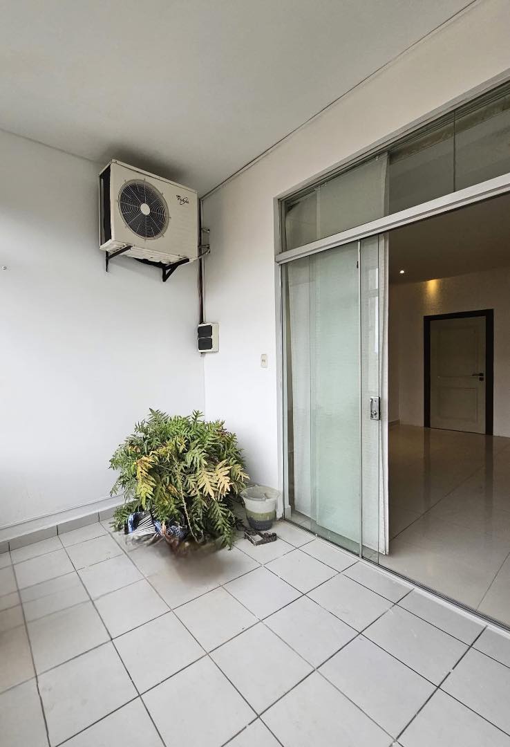 Departamento en Alquiler1er anillo av argamoza 2 dormitorios 2 baños 1 parqueos Foto 10
