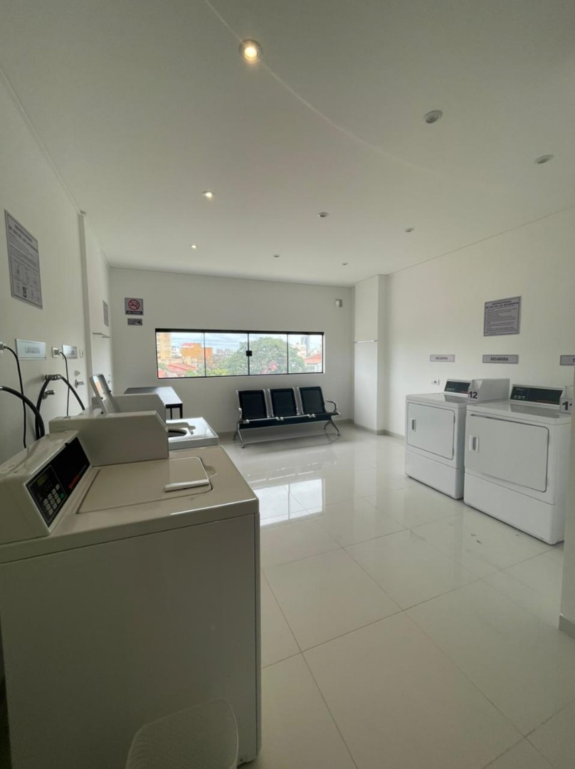 Departamento en Entre 1er y 2do anillo Norte en Santa Cruz de la Sierra 1 dormitorios 1 baños 1 parqueos Foto 7