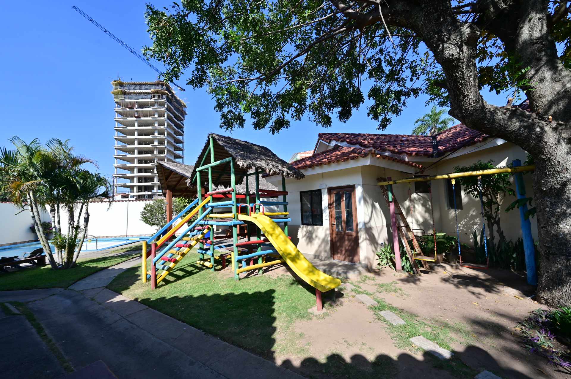 Casa en VentaCOND. HAMBURGO, RADIAL 19 ENTRE 5TO Y 6TO ANILLO Foto 3